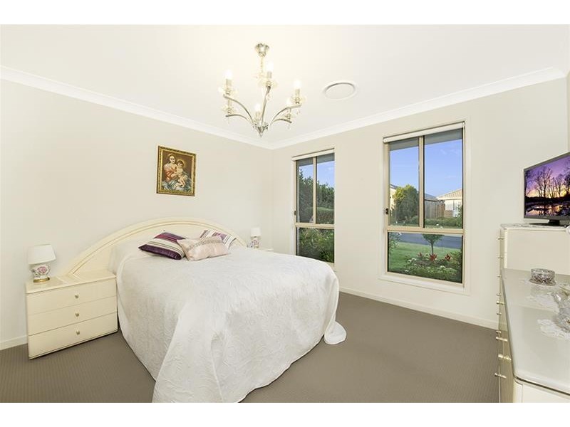 3 Mitten Street, Elderslie NSW 2570