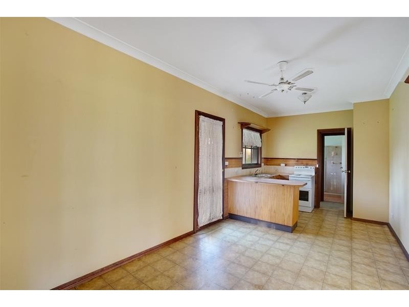 34 Oran Park Drive, Oran Park NSW 2570