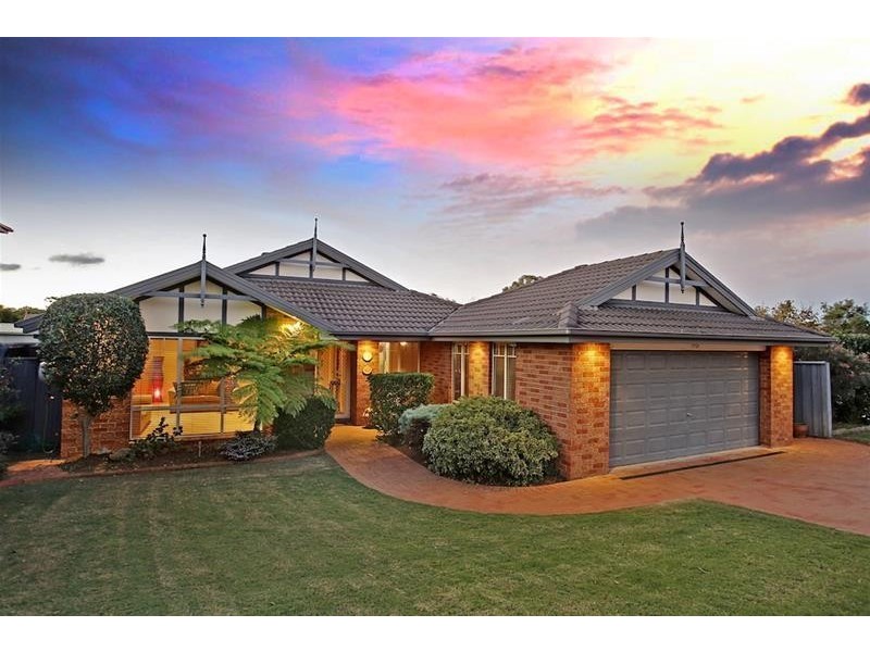 33 Rose Drive, Mount Annan NSW 2567