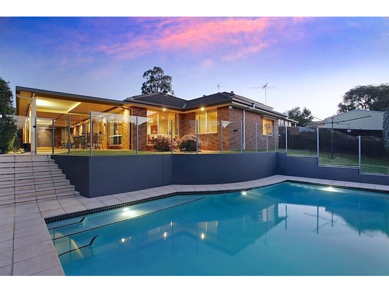 33 Rose Drive, Mount Annan NSW 2567