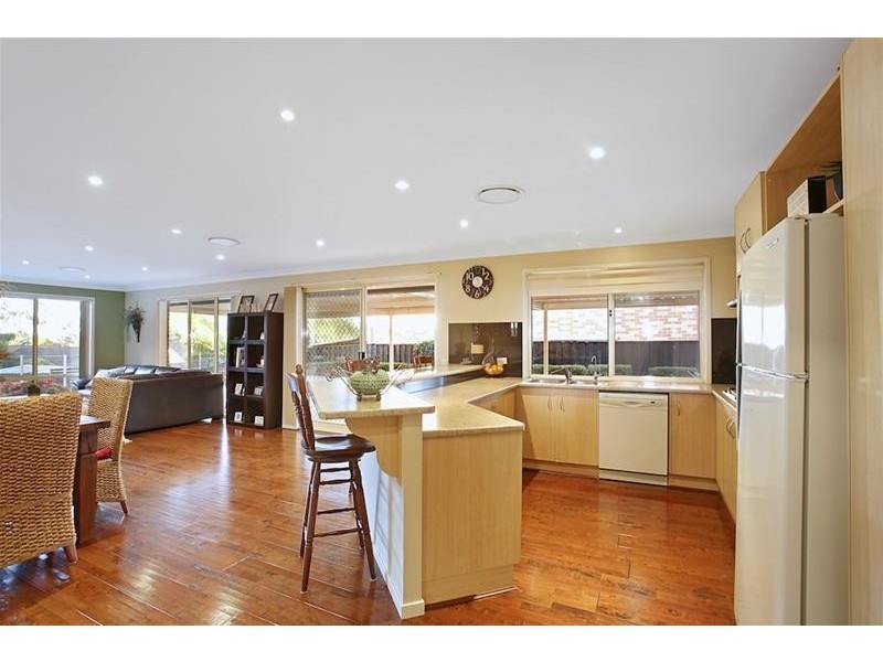 33 Rose Drive, Mount Annan NSW 2567