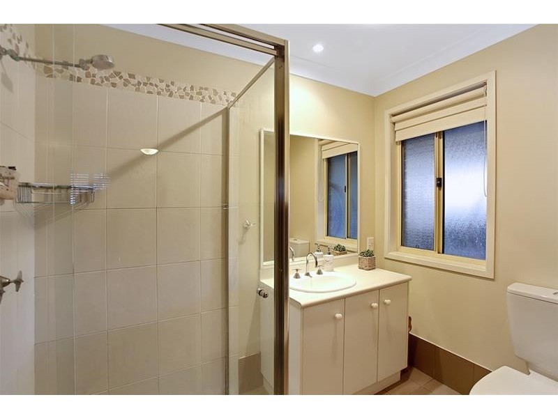 33 Rose Drive, Mount Annan NSW 2567