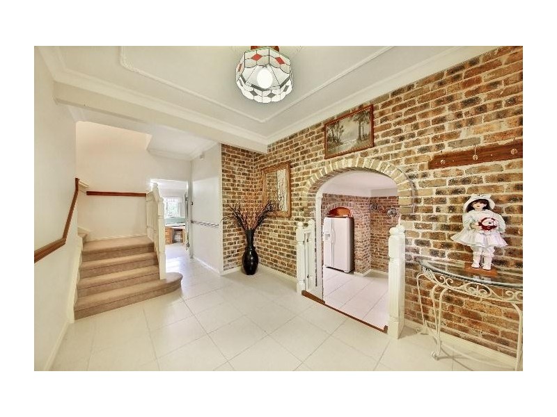 225 Old Razorback Road, Razorback NSW 2571