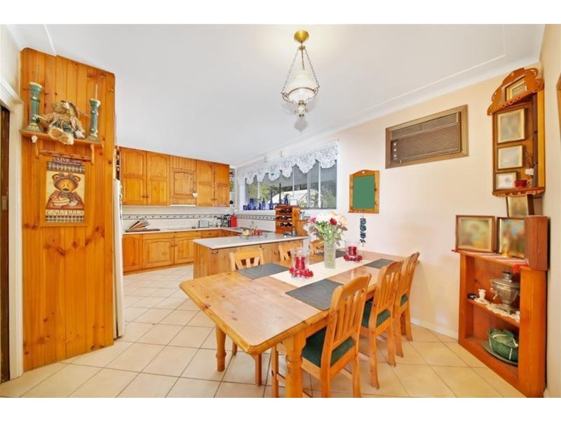 187 Georges River Road, Kentlyn NSW 2560