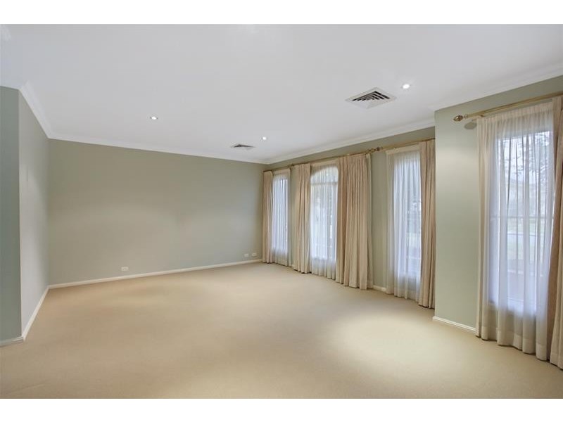 43 Endeavour Circuit, Harrington Park NSW 2567