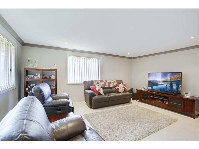 16 Montazah Street, Spring Farm NSW 2570