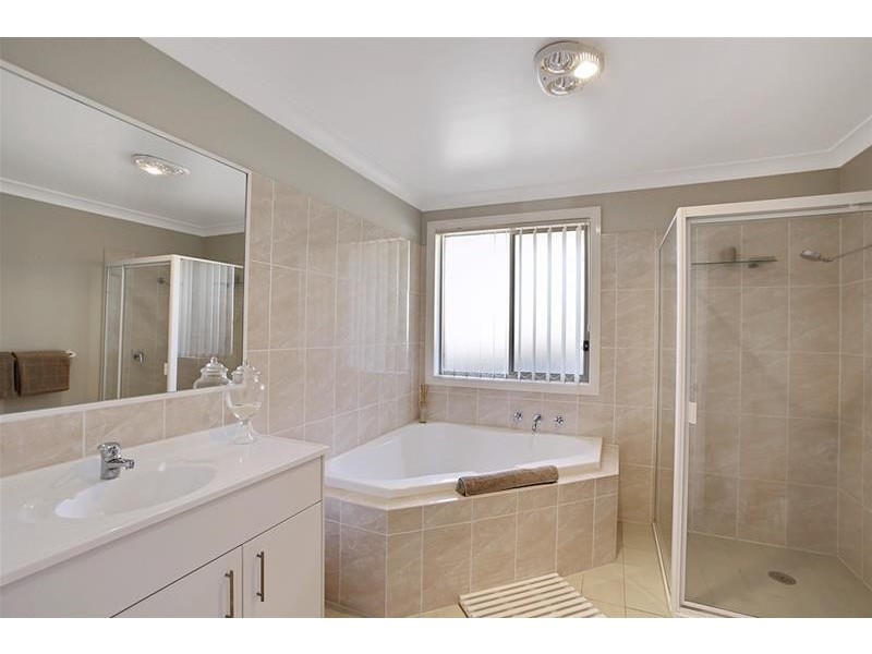 16 Montazah Street, Spring Farm NSW 2570