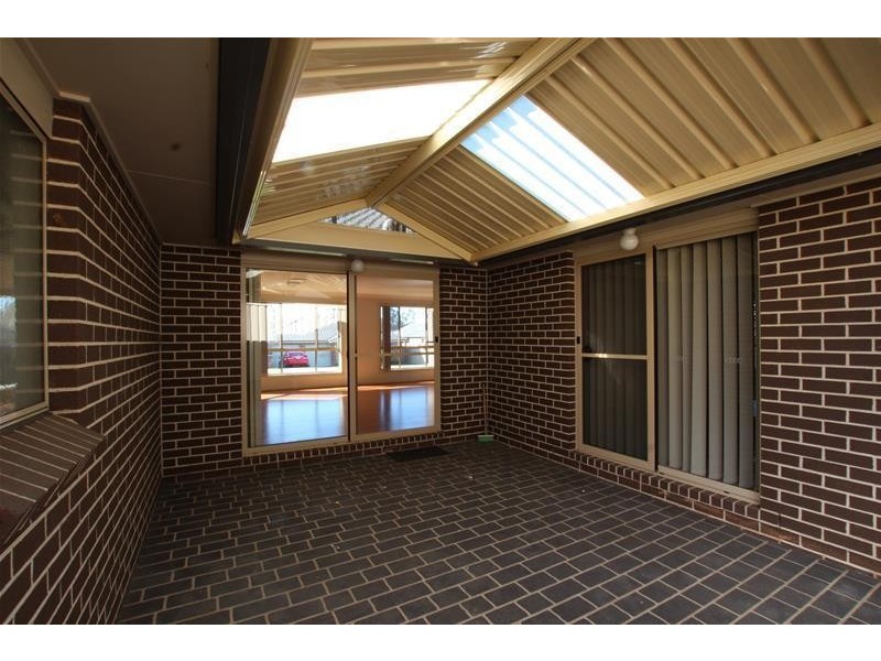 18 Rubus Avenue, Mount Annan NSW 2567