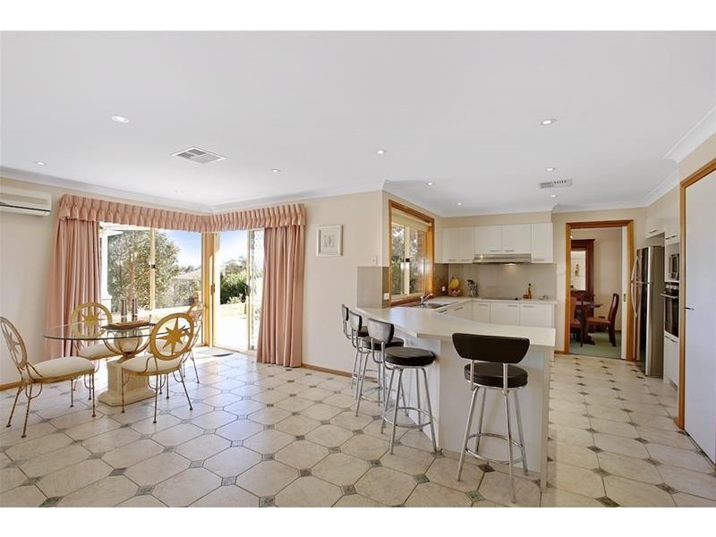 8 Blake Road, Mount Annan NSW 2567