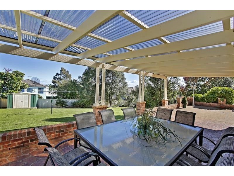 8 Blake Road, Mount Annan NSW 2567