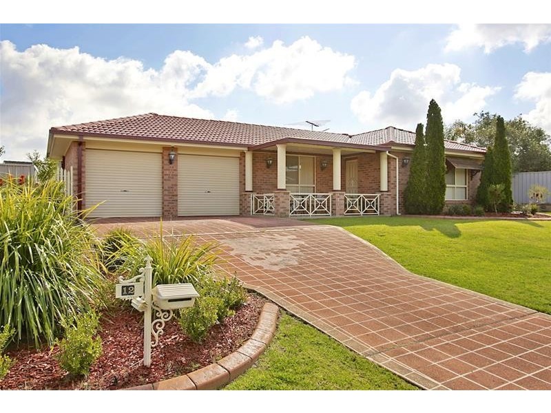 12 Valley View Drive, Narellan NSW 2567