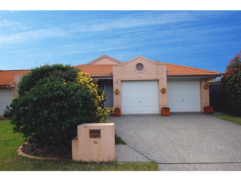 11 Blaxcell Place, Harrington Park NSW 2567