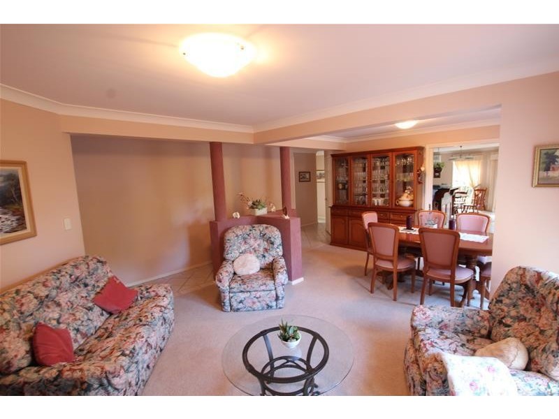 11 Blaxcell Place, Harrington Park NSW 2567