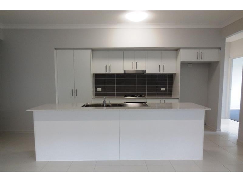 90 Radisich Loop, Oran Park NSW 2570