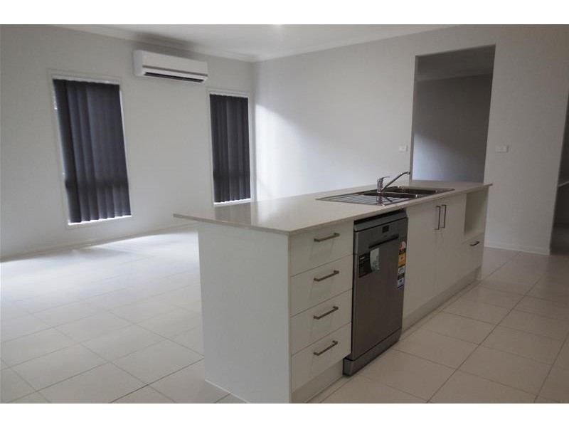 90 Radisich Loop, Oran Park NSW 2570