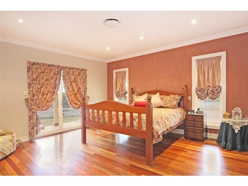 8 The Lanes, Kirkham NSW 2570