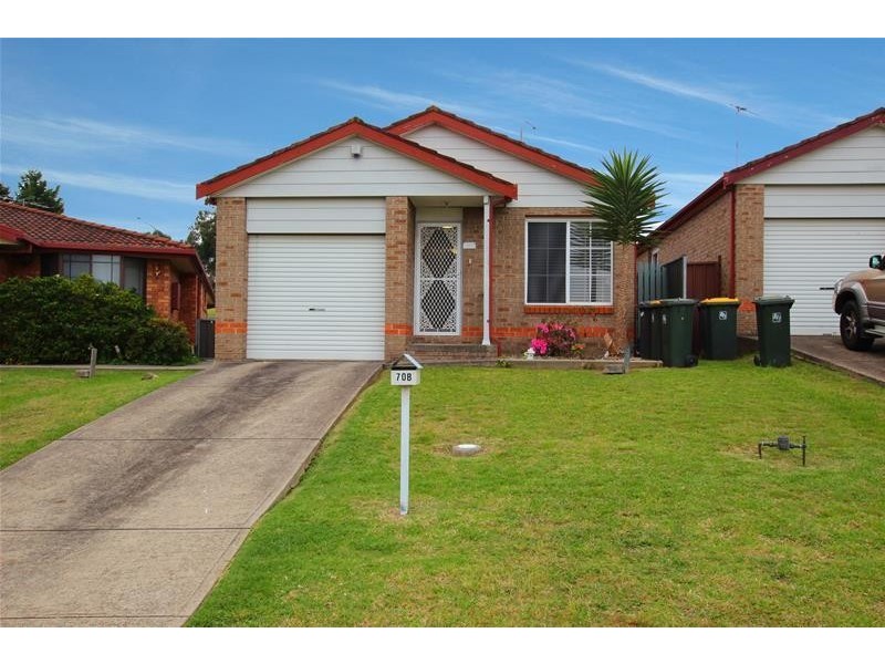 70B Cornelian Avenue, Eagle Vale NSW 2558