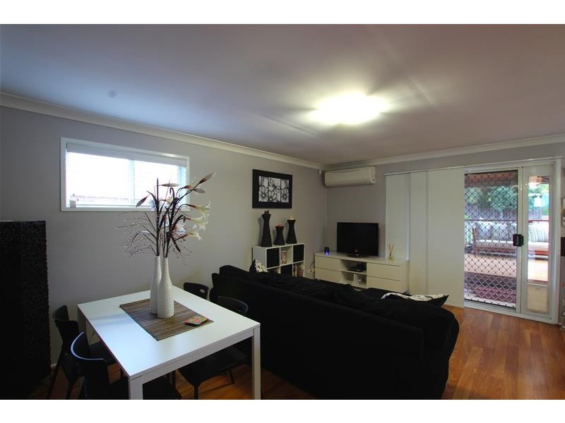 70B Cornelian Avenue, Eagle Vale NSW 2558