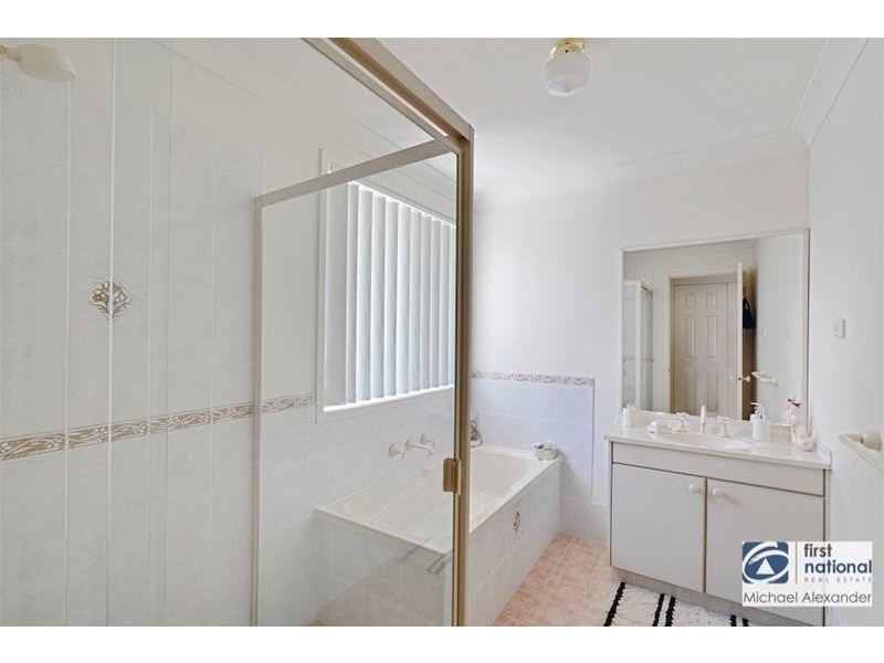 17 Macleay Court, Harrington Park NSW 2567