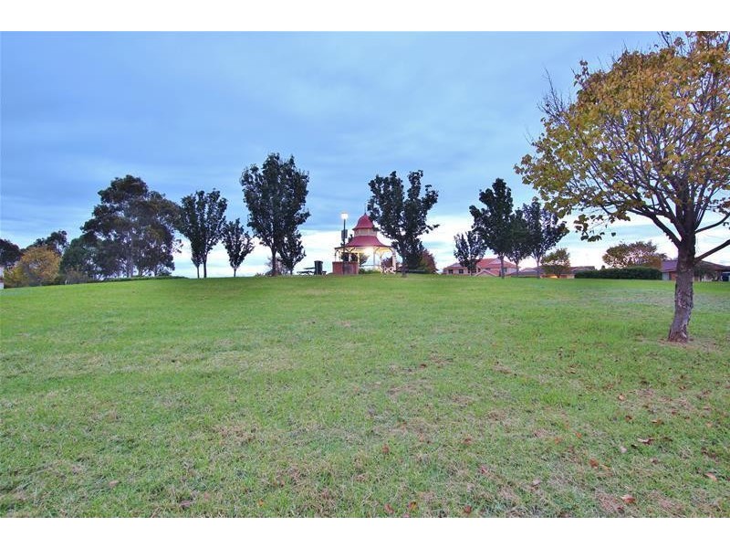 16 Carabeely Place, Harrington Park NSW 2567