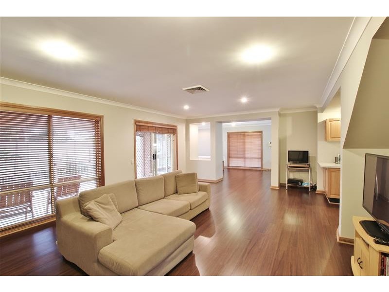 16 Carabeely Place, Harrington Park NSW 2567