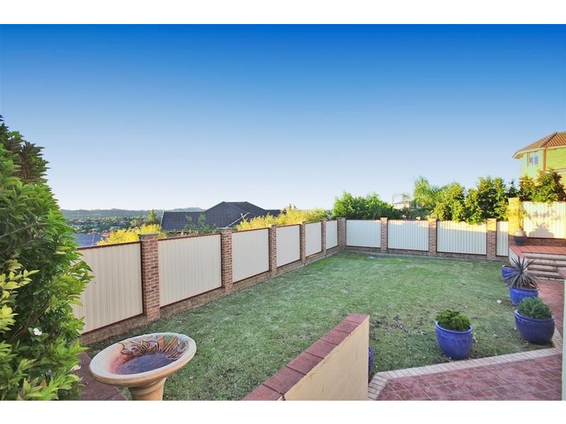 7 Lakeview Place, Glen Alpine NSW 2560