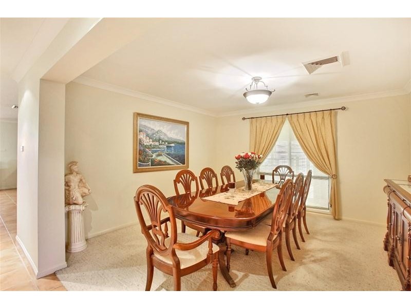 7 Lakeview Place, Glen Alpine NSW 2560