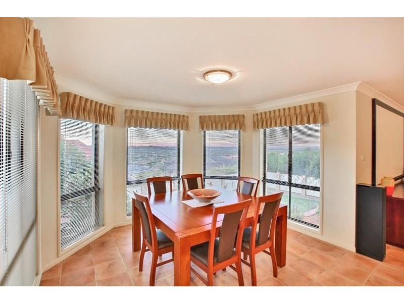 7 Lakeview Place, Glen Alpine NSW 2560