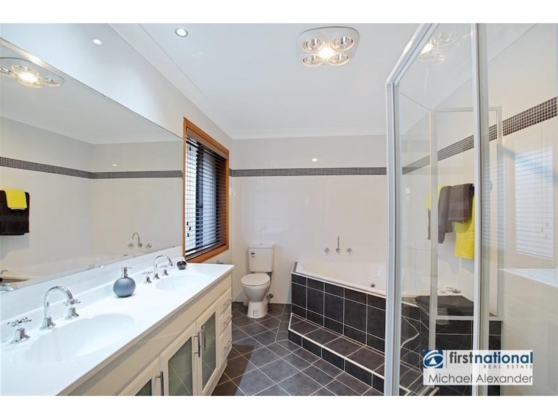 14 Oatley Circuit, Harrington Park NSW 2567