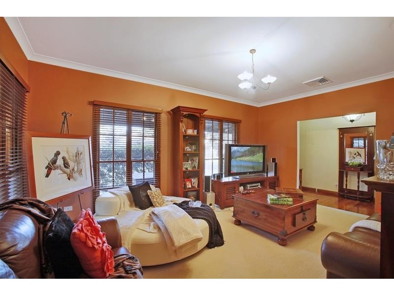 26 Luker Street, Elderslie NSW 2570