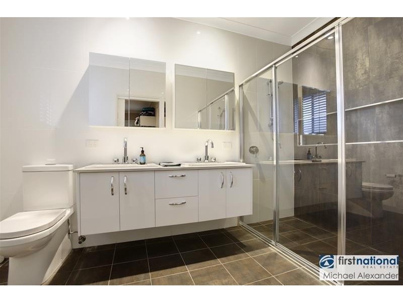 24 Grimes Avenue, Elderslie NSW 2570