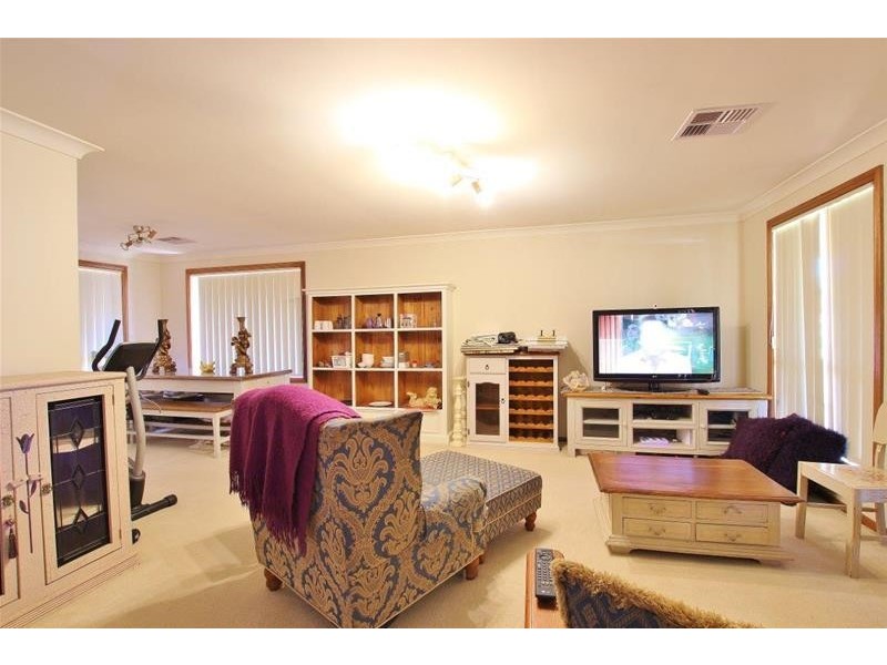 56 Montgomery Circuit, Narellan Vale NSW 2567