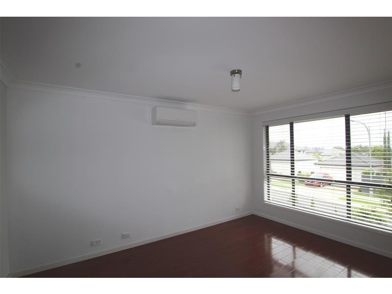 114 Minorca Circuit, Spring Farm NSW 2570