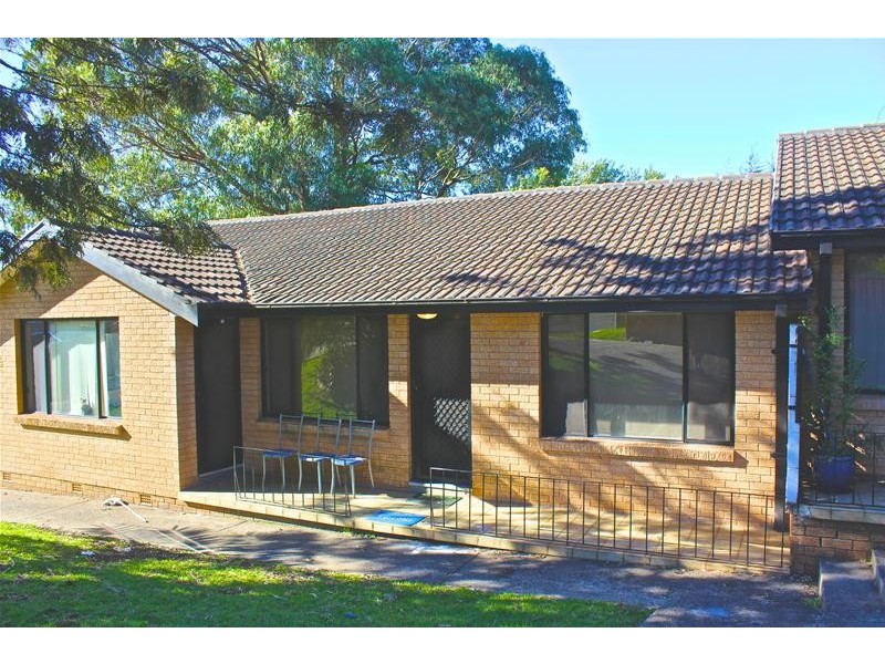 2/37 Kingsley Street, Lake Heights NSW 2502