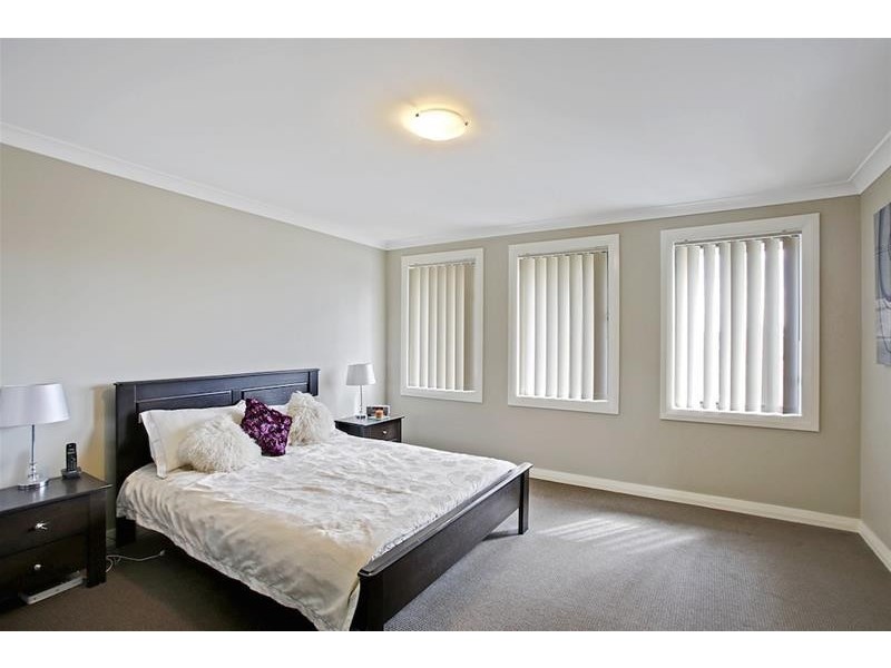 8 Dorset Street, Spring Farm NSW 2570