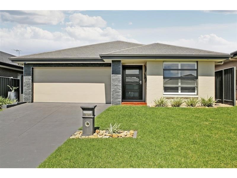 109 Pearson Crescent, Harrington Park NSW 2567