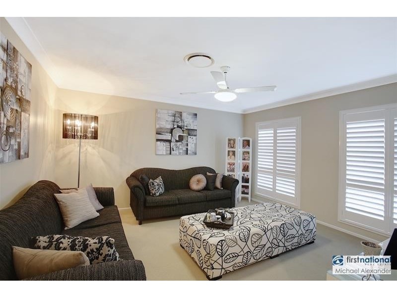 11 Ingham Street, Spring Farm NSW 2570