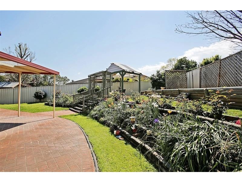 10 Mountain View Place, Narellan NSW 2567