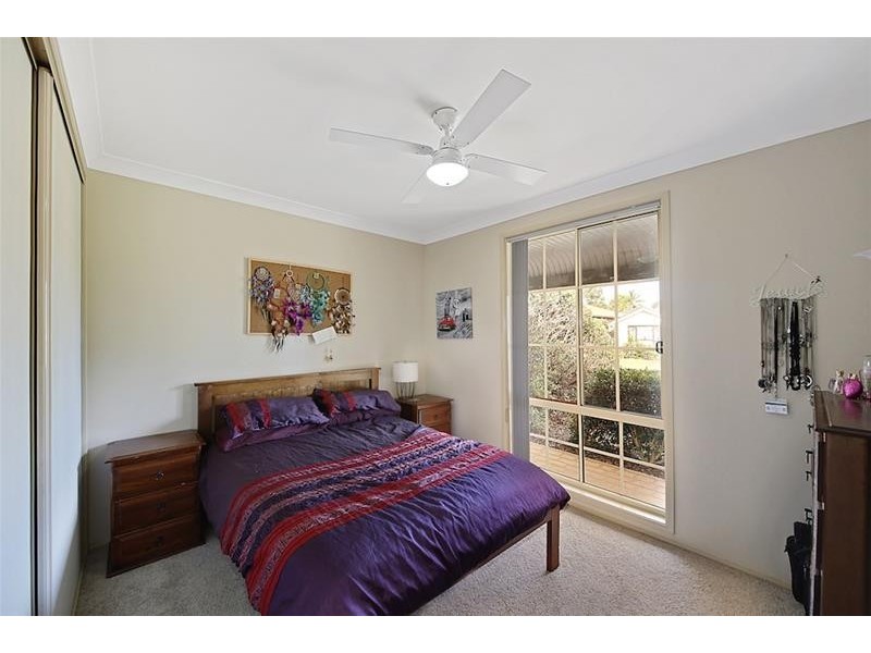 5 Burkhart Place, Minto NSW 2566