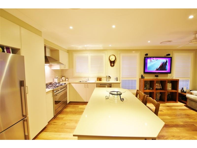 7 Fury Street, Oran Park NSW 2570