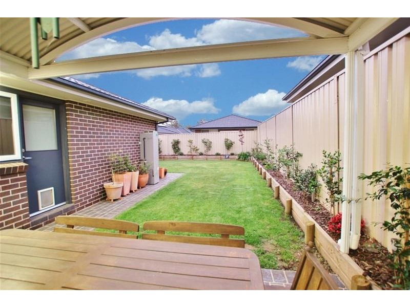 7 Fury Street, Oran Park NSW 2570