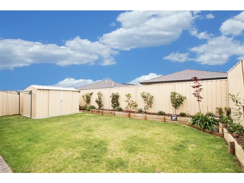 7 Fury Street, Oran Park NSW 2570