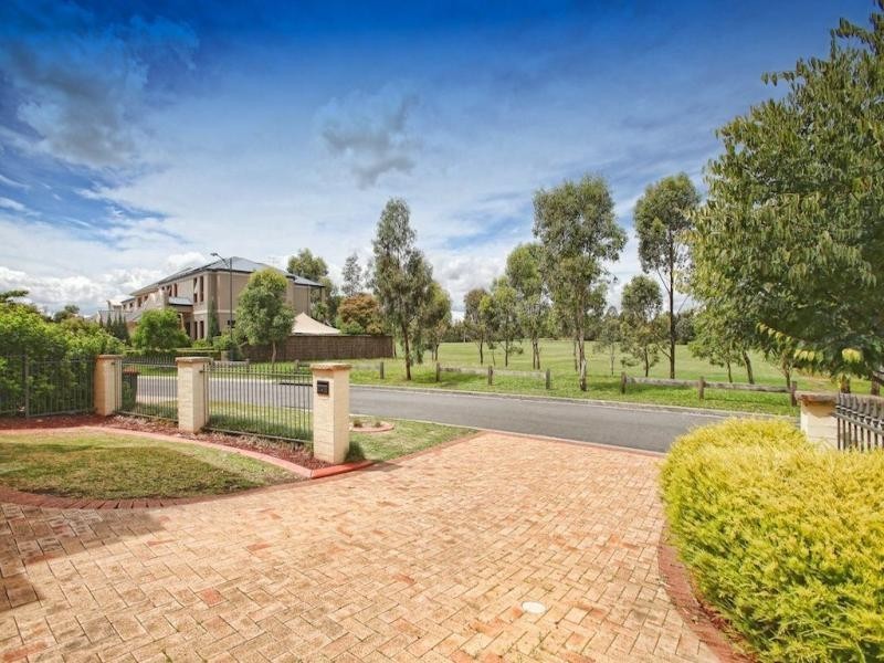 21 Charker Drive, Harrington Park NSW 2567