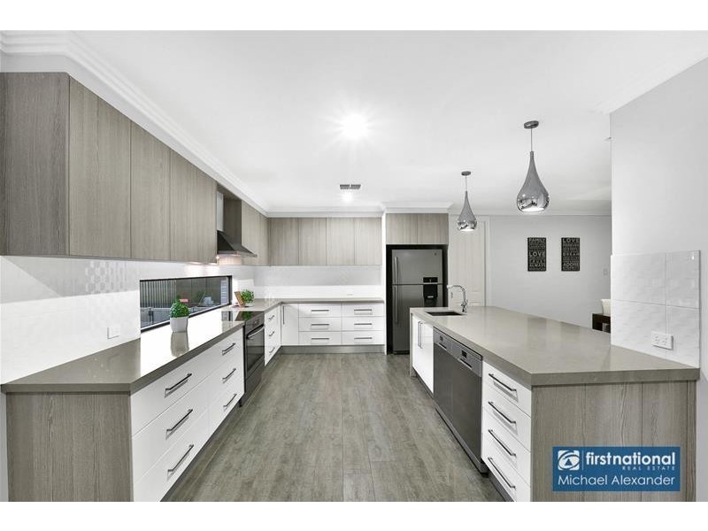 74 Foley Circuit, Harrington Park NSW 2567