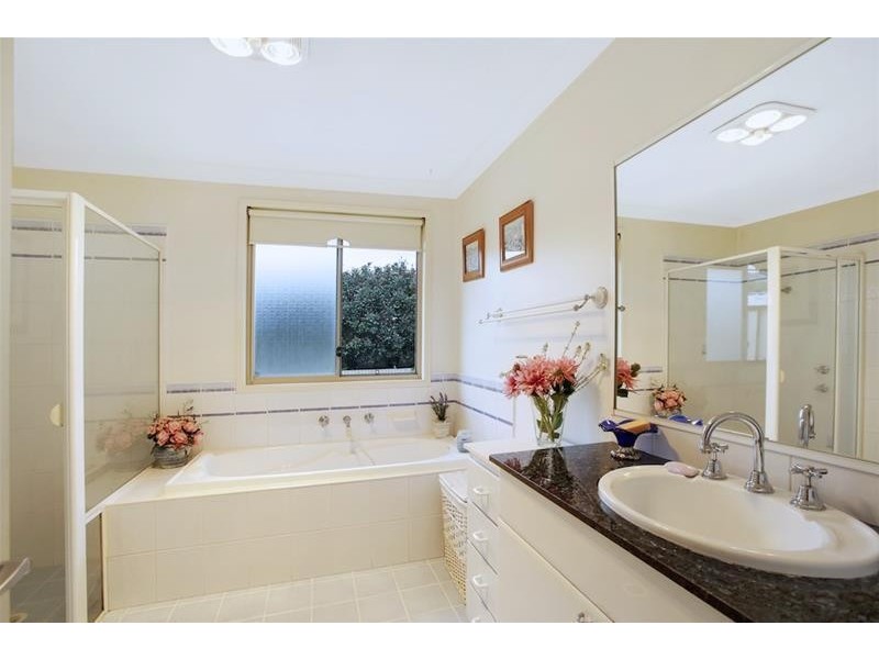 12 Lincoln Grove, Harrington Park NSW 2567