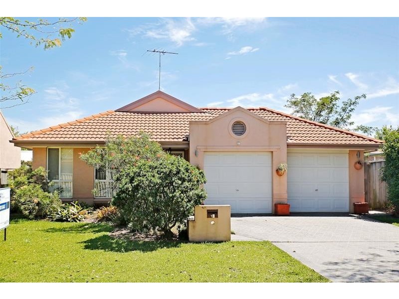 11 Blaxcell Place, Harrington Park NSW 2567