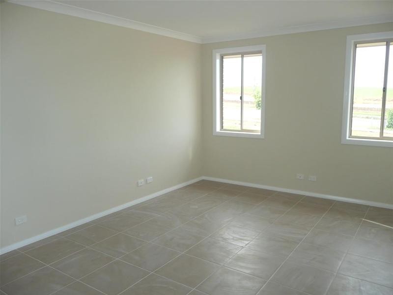 36 Carter Street, Oran Park NSW 2570