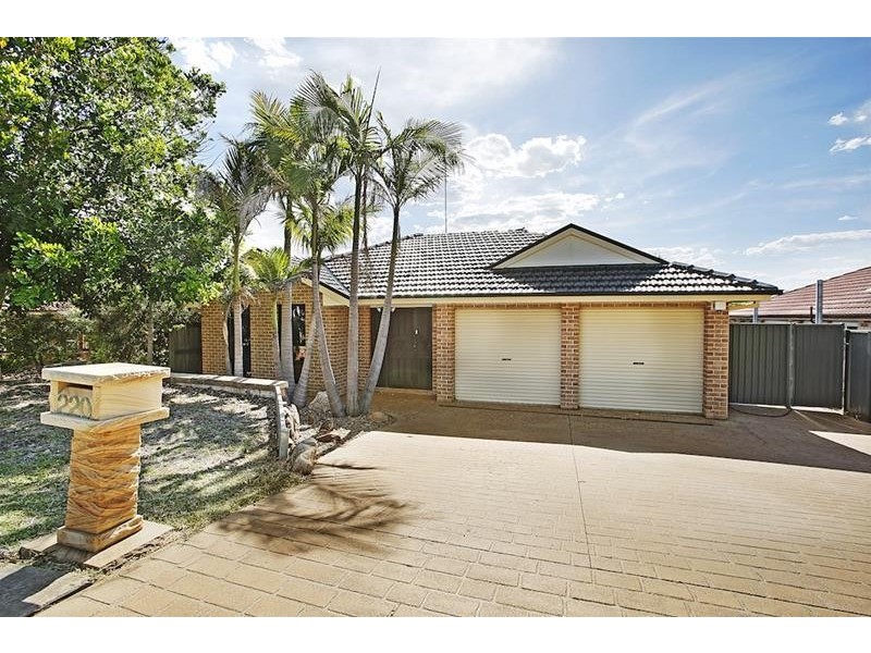 220 Turner Road, Currans Hill NSW 2567