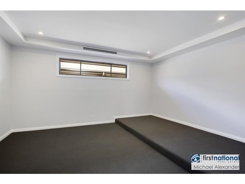 14 Doolan Crescent, Harrington Park NSW 2567