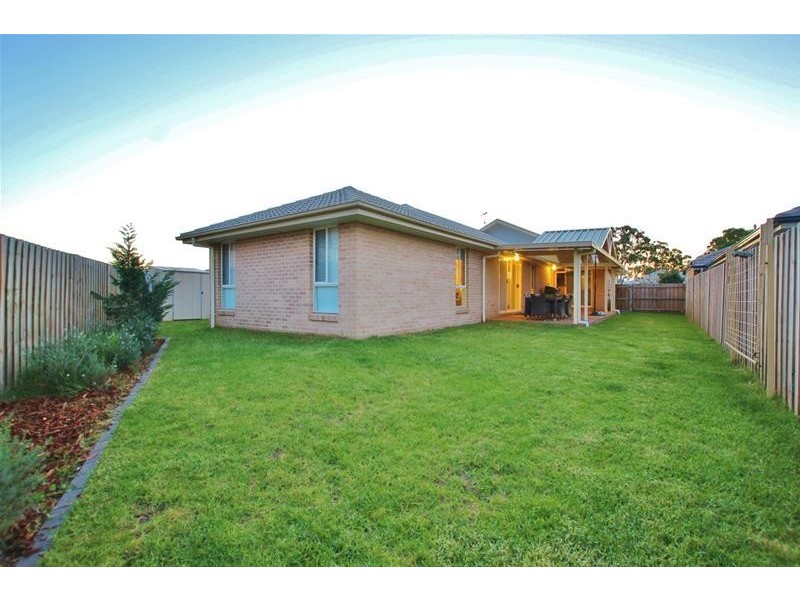 6 Longley Avenue, Elderslie NSW 2570